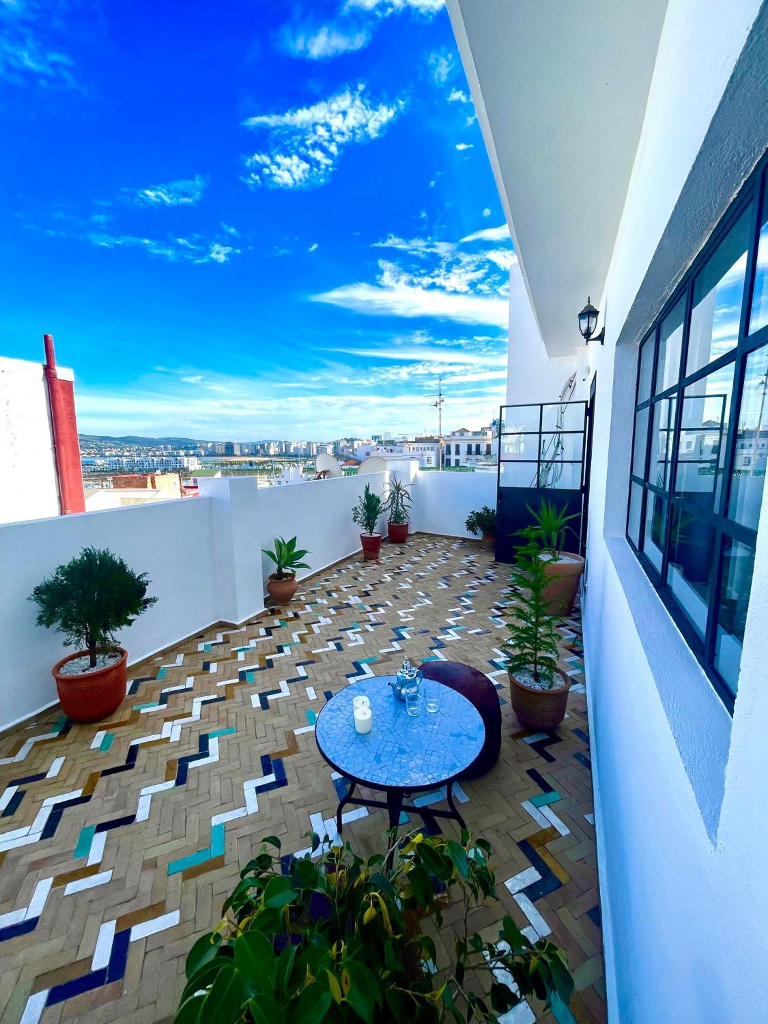 Socco Hostel Танжер Екстериор снимка